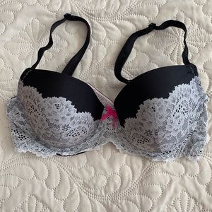 Victoria Secret Dream Angels lined Demi